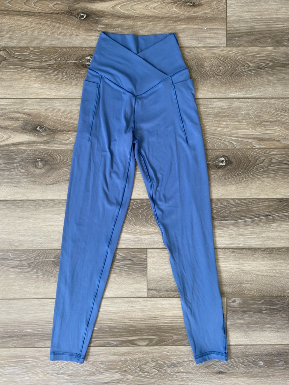 Offline by Aerie Marbled Blue Real Me Xtra High-Rise 7/8 Length Pocket Leggings